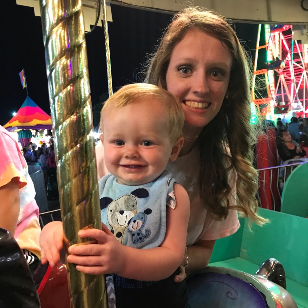 Meet your Posher, Lauren